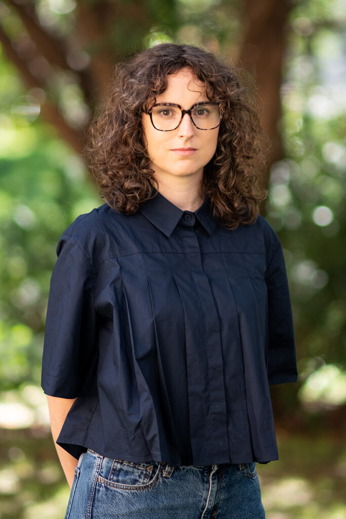 Portrait von Referentin Hannah Hauptmann